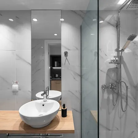 Big Apple #5, Nilie Hospitality Mgmt Apartamento *