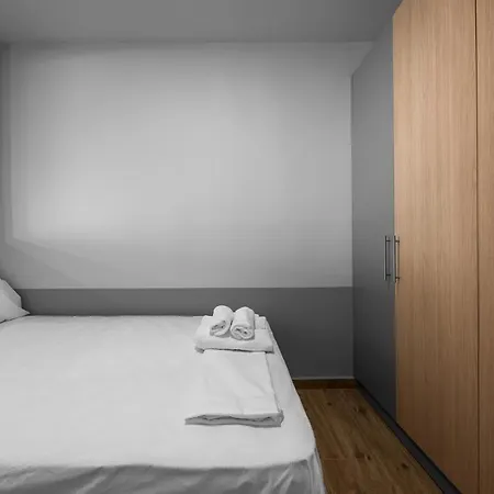 Big Apple #5, Nilie Hospitality Mgmt Apartament