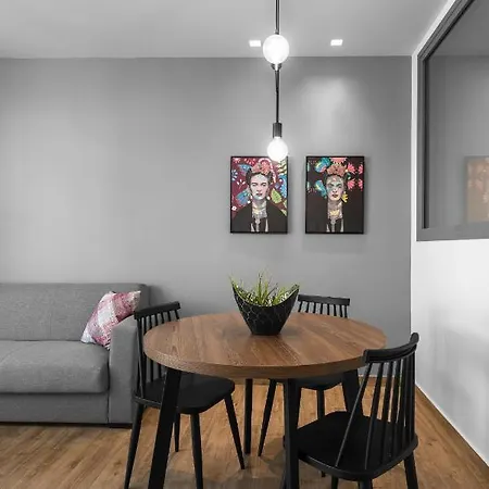 Big Apple #5, Nilie Hospitality Mgmt Apartamento Tesalónica
