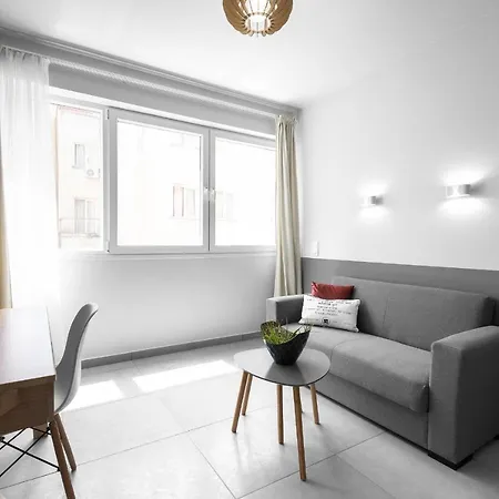 Big Apple #5, Nilie Hospitality Mgmt * Thessaloniki